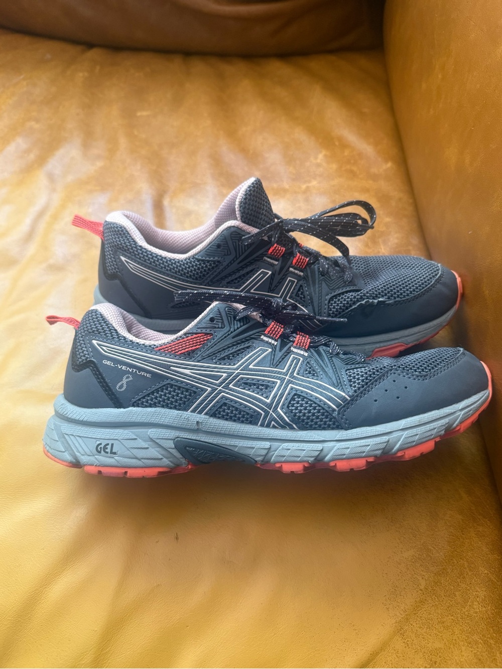ASICS Gel Venture Women’s 8 Trail Running Shoes Gray Coral Pink Hiking Sneakers